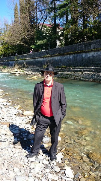 Валерий Симонян