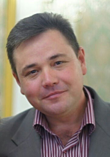 Олег Островский