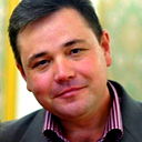 Олег Островский