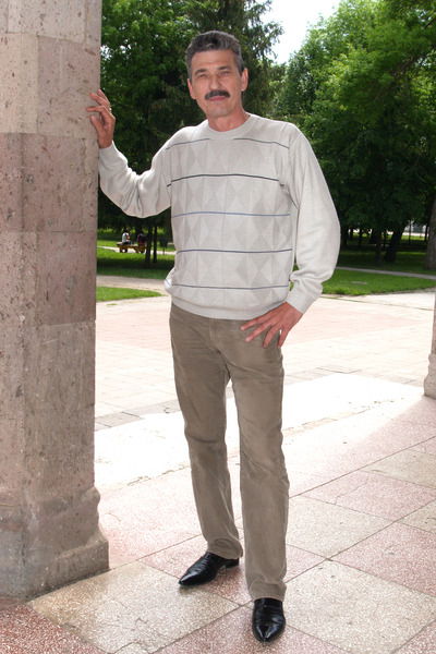 Владимир Калмыков