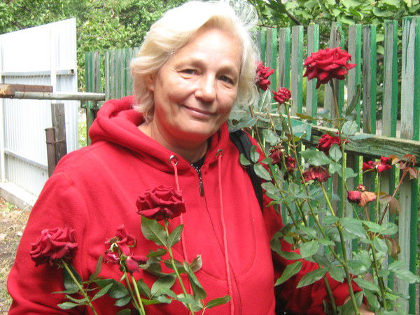 Женя Уварова