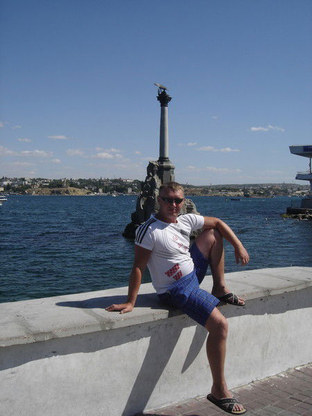 Андрей Андреев