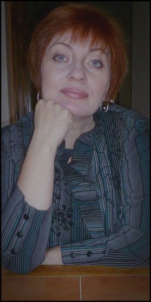 Елена Поуесова