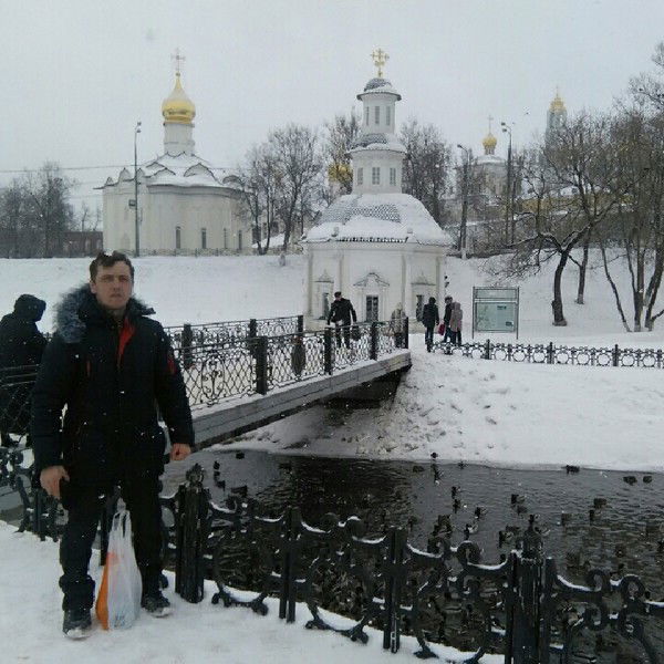 Виктор Долгих