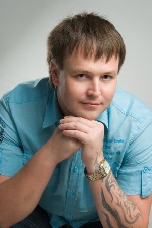 Денис Романов