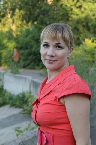 Юлия Харламова