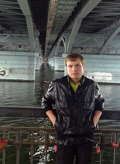 Александр Кириенко