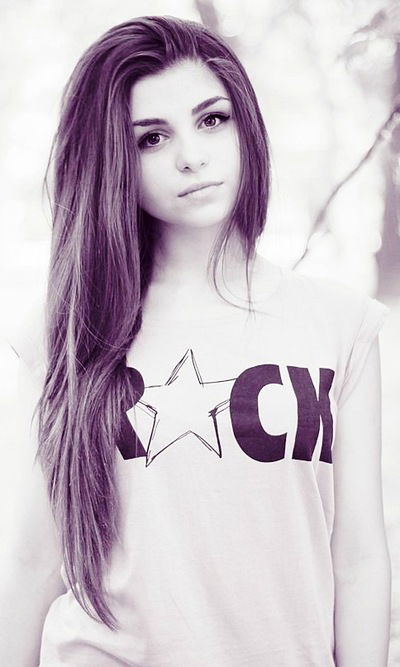 Ксюша Самойлова