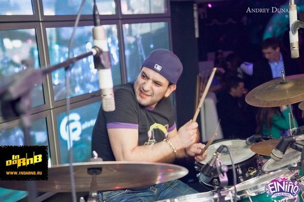 Роберт Галстян