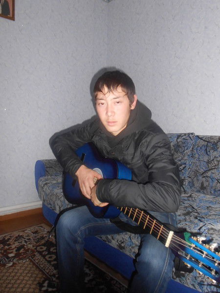 Ерик Шарипов