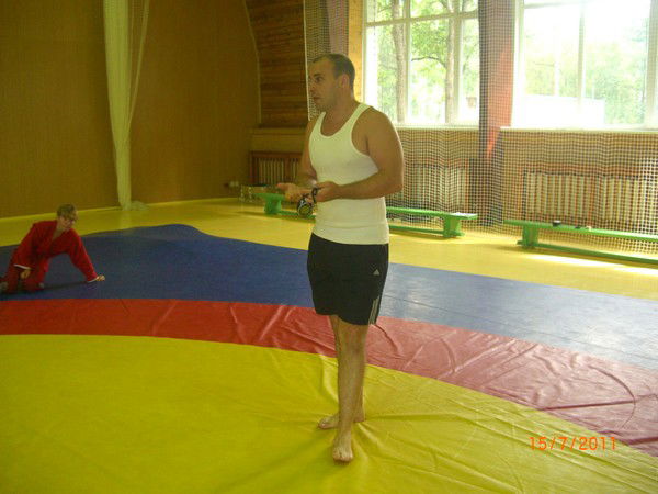 Николай Пляшкун