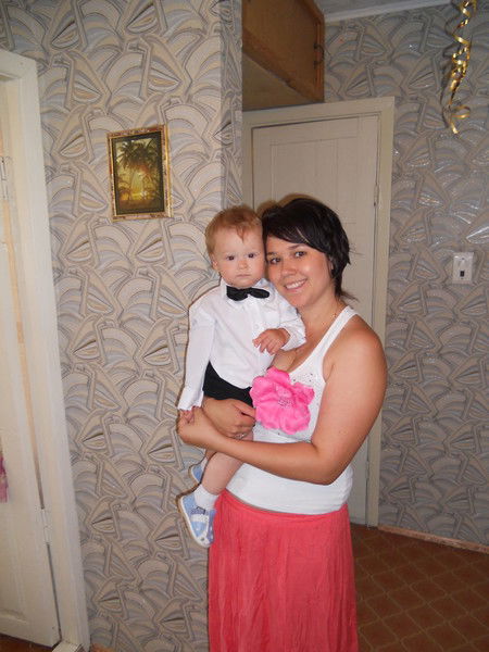 Настя Попова