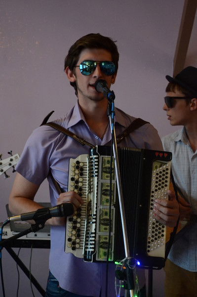 Денис Чекунов