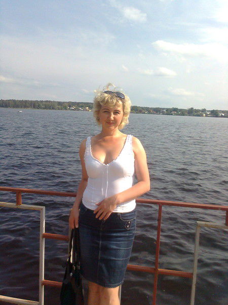 Елена Елена