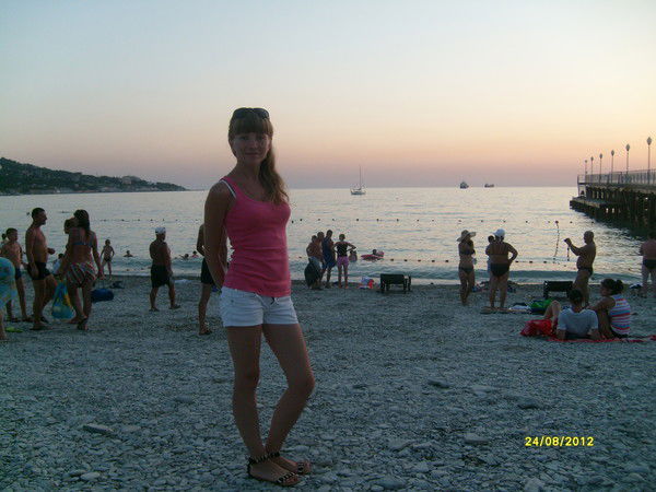 Неизвестно Неизвестно