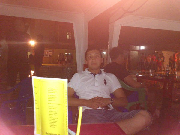 Артур Есетов