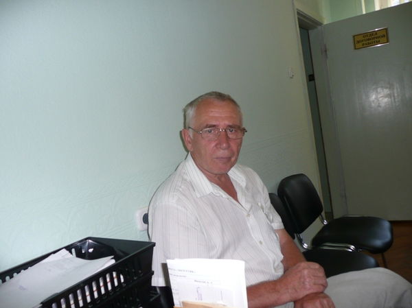 Виктор Гребенников