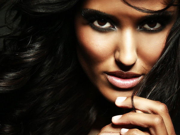 Александра Безбородова