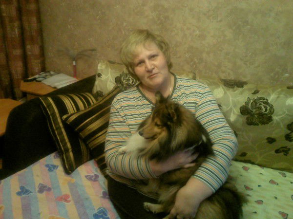 Лариса Попова