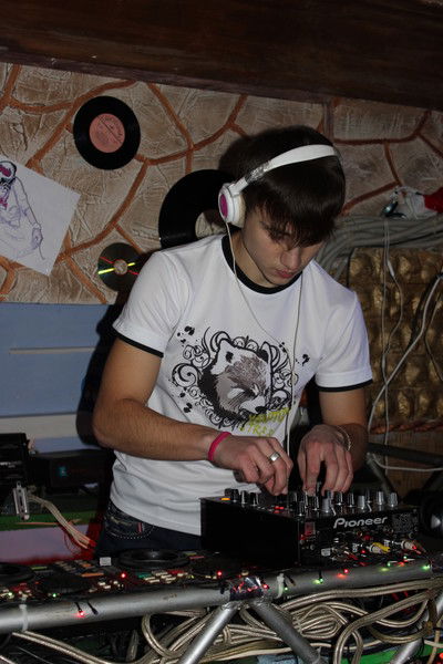 Александр Груздев