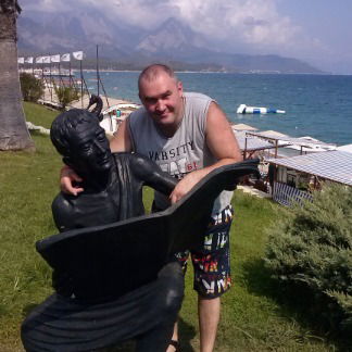 Александр Антонов