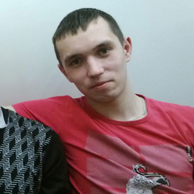 Павел Макаров