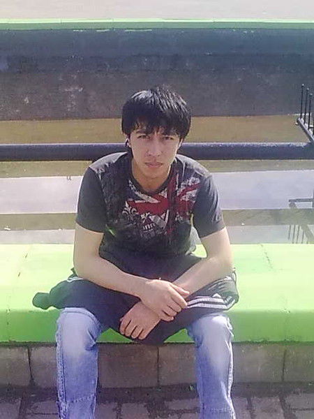 Фарход Бозоров