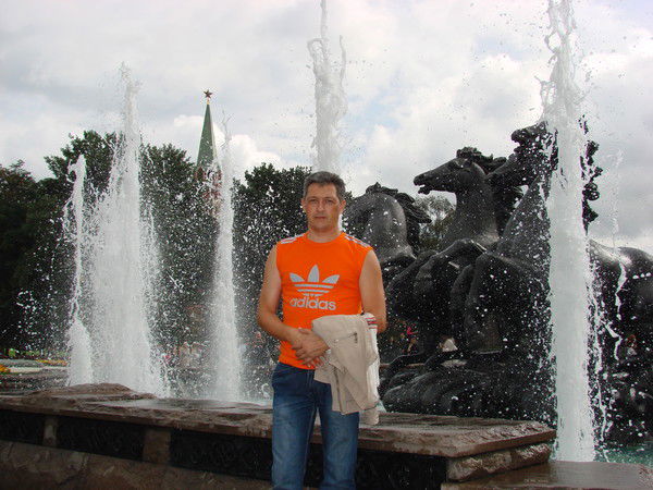 Роман Курджиев