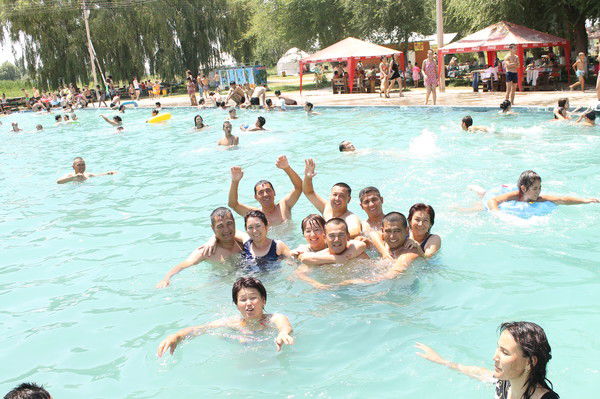 Тынышбек Елеуов