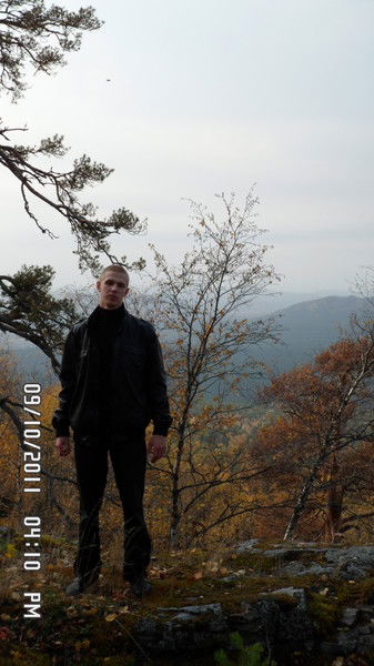 Павел Хаустов