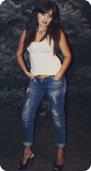 Иришка Горват