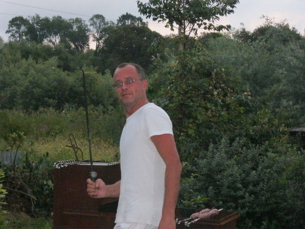 Андрей Попов