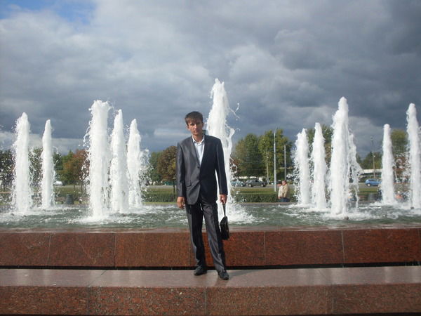 Шахриёр Охунов