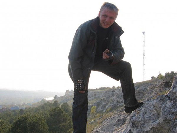 Дмитрий Латыш