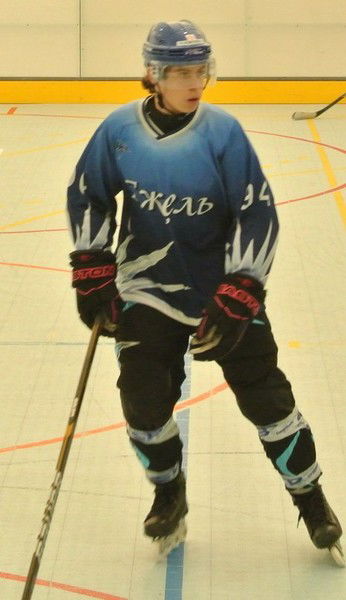 Денис Межуев