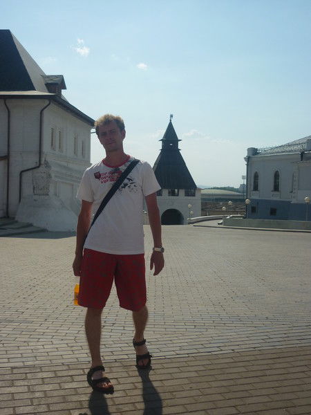 Евгений Грушин