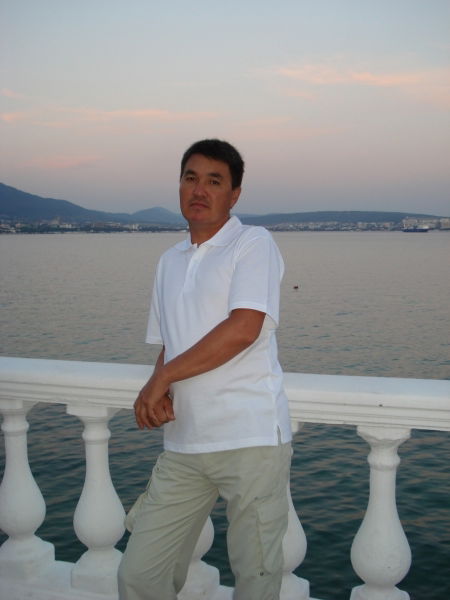 Олег Карабаев