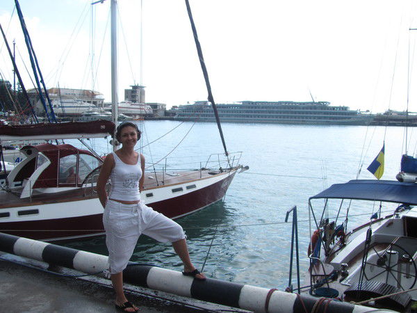 Елена Чикомазова