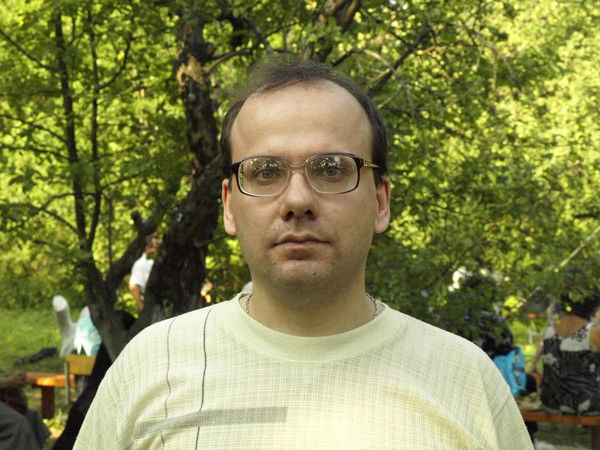 Игорь Столяров