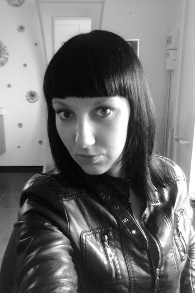 Юля Смольникова