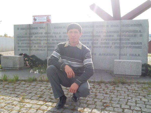 Хушнуд Хотамов