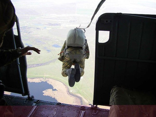 Илья Хлызов