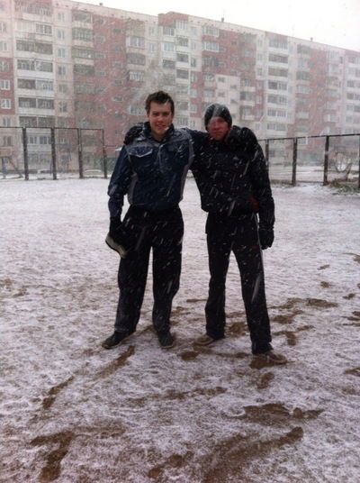 Руслан Максутов