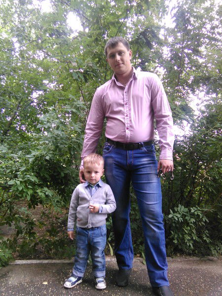 Максим Отставнов