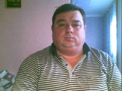 Олег Леонов