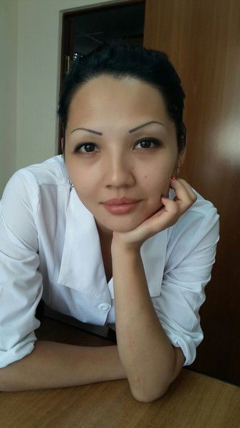 Айгера Есова