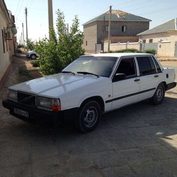 Женiс Аристанов