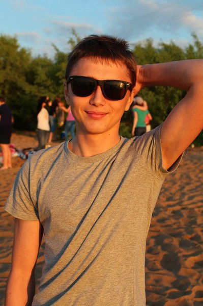 Макс Федотов