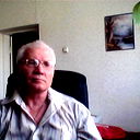 Юрий Новиков