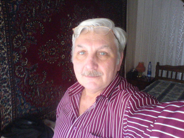 Евгений Бондарь